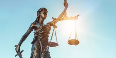 Renault'da Avukatlara Özel Masrafsız Kredi