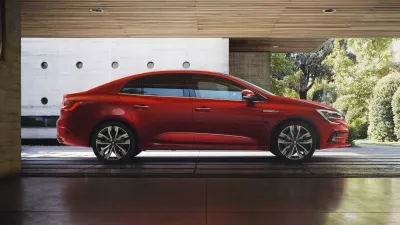 ÖTV muaf müşterilere özel Megane Sedan'da 300.000 TL 6 ay %0 faiz